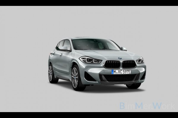 BMW X2 xDrive25e M-Sport Pano M-zetels HUD Camera El-klep 19inch