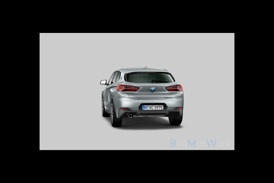BMW X2 xDrive25e M-Sport Pano M-zetels HUD Camera El-klep 19inch