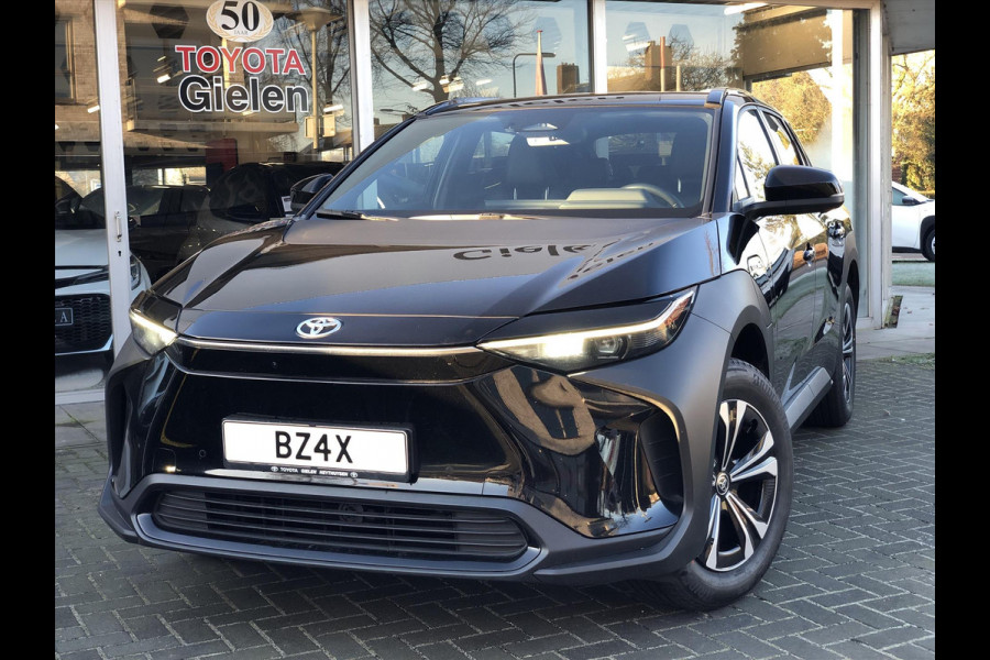 Toyota Bz4x 71,4 kWh 204pk Dynamic | Groot scherm, 360 Camera, Parkeersensoren, Elektrische achterklep, LED, Stoel + Stuurverwarming Toyota Bz4x 71,4 kWh 204pk Dynamic | Groot scherm, 360 Camera, Parkeersensoren, Elektrische achterklep, LED, Stoel + Stuurverwarming