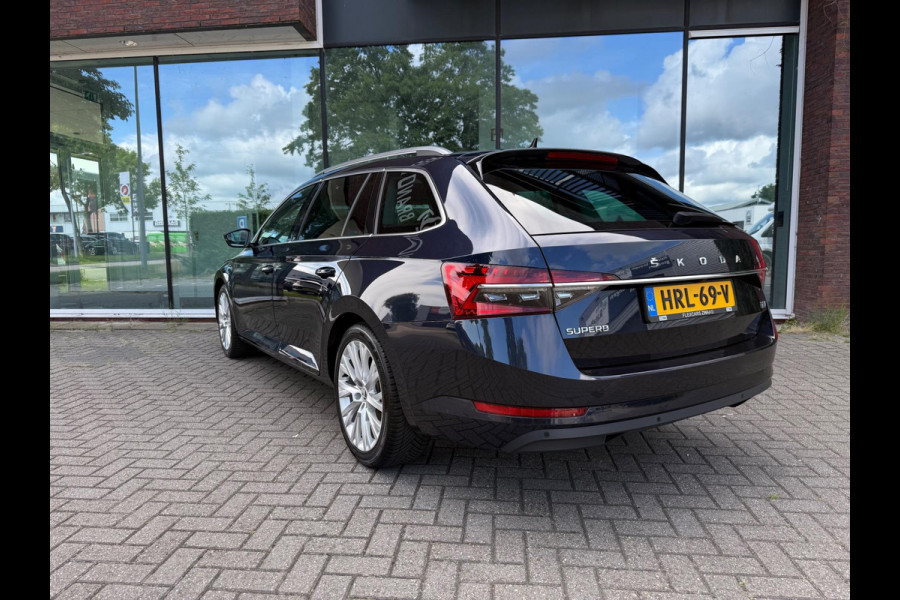 Škoda Superb Combi 1.4 TSI iV STyle Business - Automaat - Mavi - Winterpakket - LED - Climate