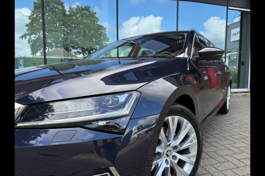 Škoda Superb Combi 1.4 TSI iV STyle Business - Automaat - Mavi - Winterpakket - LED - Climate
