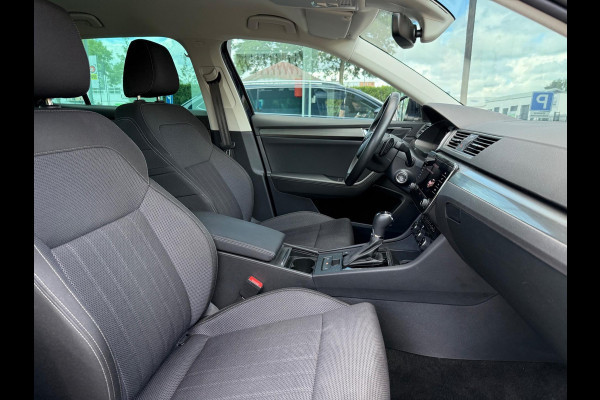 Škoda Superb Combi 1.4 TSI iV STyle Business - Automaat - Mavi - Winterpakket - LED - Climate