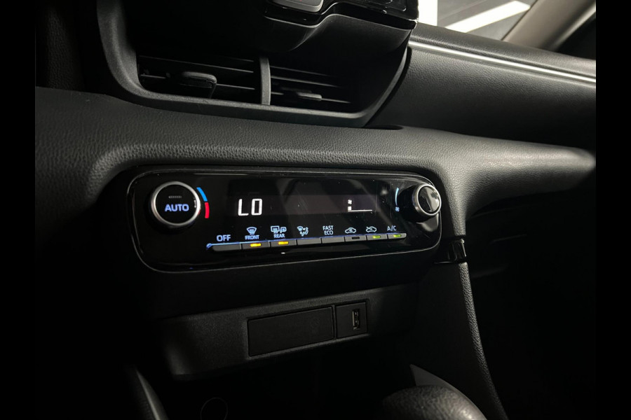 Toyota Yaris 1.5 Hybrid Dynamic | Carplay | Camera | Cruise|