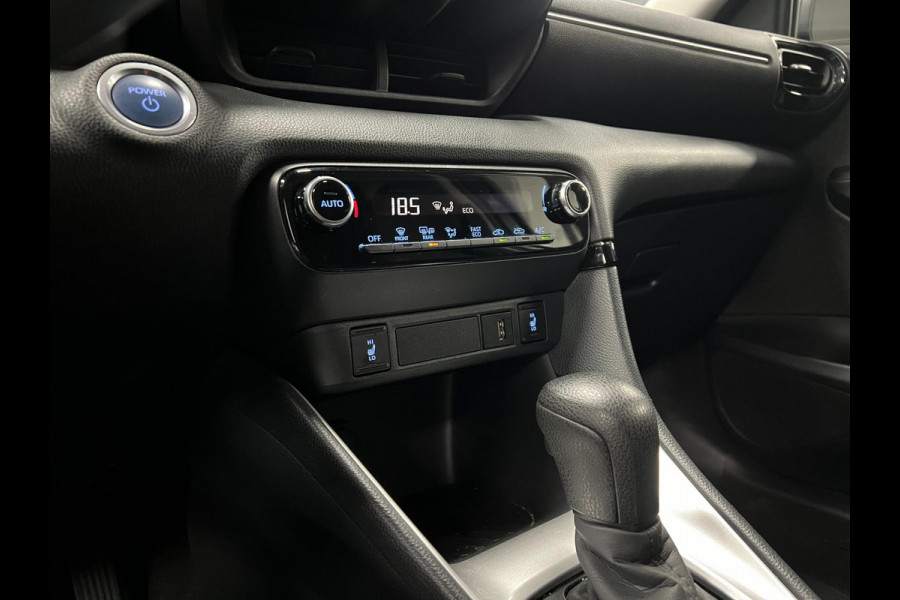 Toyota Yaris 1.5 Hybrid Dynamic | Carplay | Camera | Cruise|