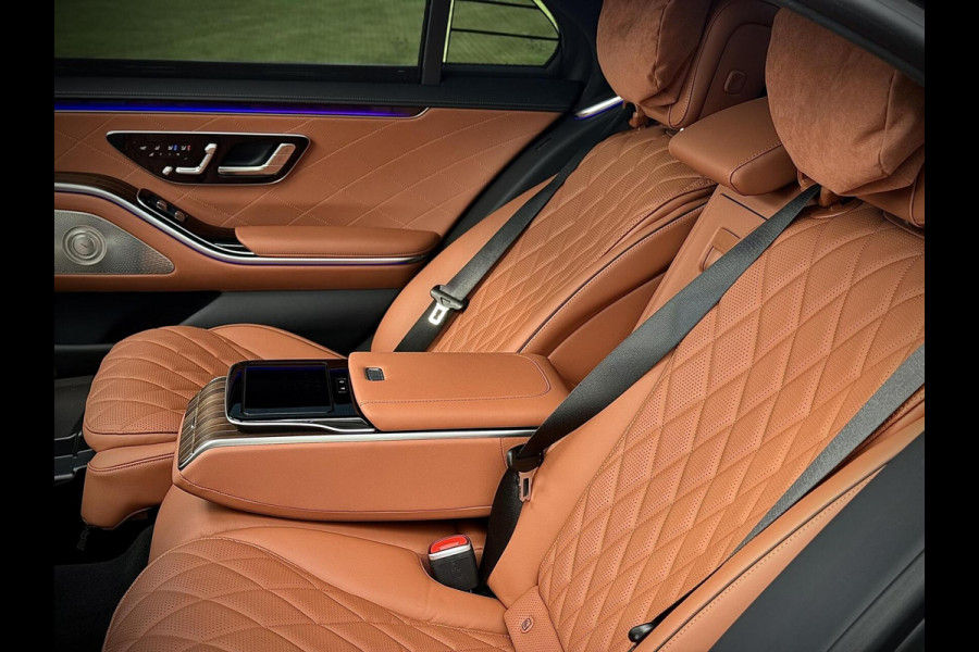 Mercedes-Benz S-Klasse 580 e 4MATIC Lang AMG Designo|Panoramadak|Chauffeurspakket|Night pakket|Alcantara hemel|Burmester®|Softclose door