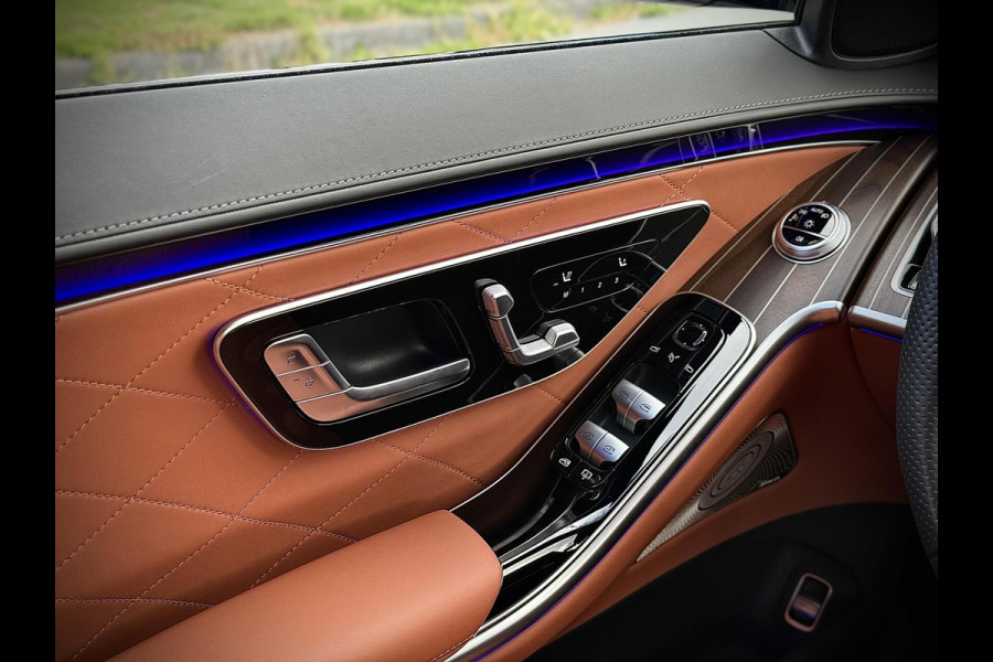 Mercedes-Benz S-Klasse 580 e 4MATIC Lang AMG Designo|Panoramadak|Chauffeurspakket|Night pakket|Alcantara hemel|Burmester®|Softclose door