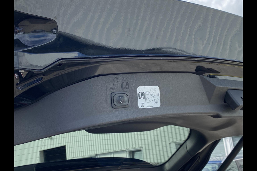 Ford Kuga 1.5 EcoBoost ST Line 150pk | Wegklapbare Trekhaak | 2.000kg Trekgewicht