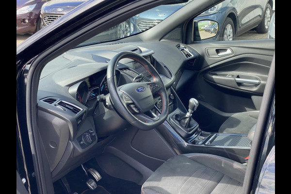 Ford Kuga 1.5 EcoBoost ST Line 150pk | Wegklapbare Trekhaak | 2.000kg Trekgewicht