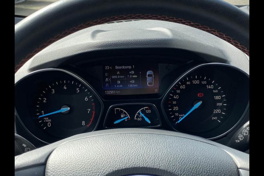 Ford Kuga 1.5 EcoBoost ST Line 150pk | Wegklapbare Trekhaak | 2.000kg Trekgewicht