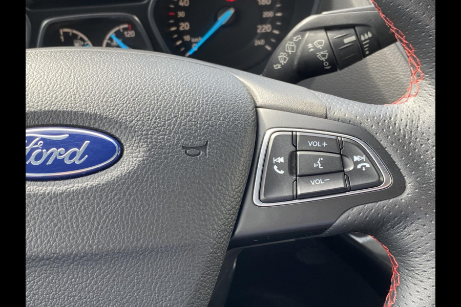 Ford Kuga 1.5 EcoBoost ST Line 150pk | Wegklapbare Trekhaak | 2.000kg Trekgewicht