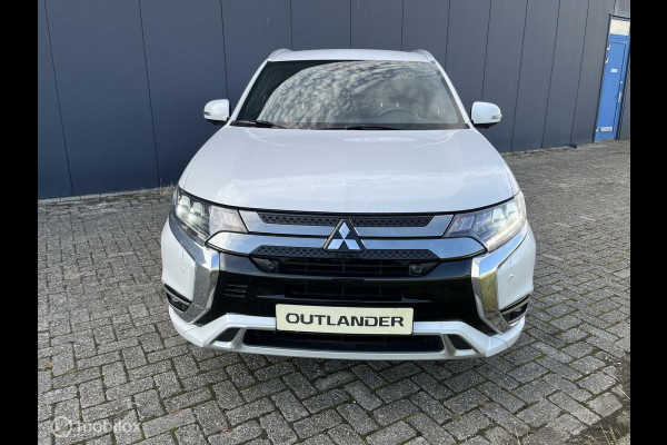 Mitsubishi Outlander 2.4 PHEV Instyle| trehaak afn.| leer