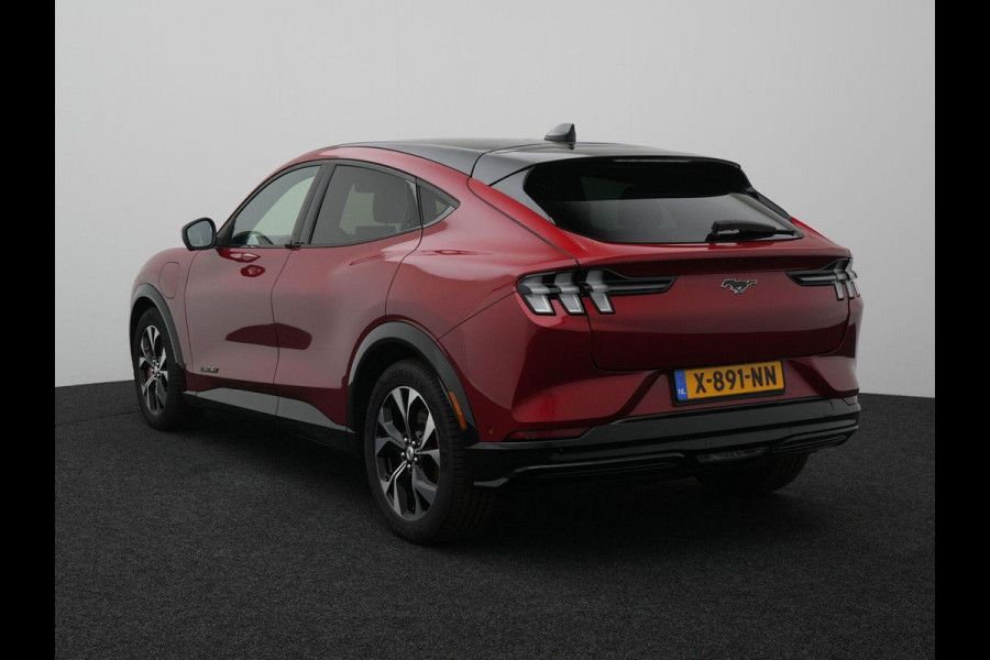 Ford Mustang Mach-E Extended Premium RWD 98 kWh 294pk | Technology Pack Plus | Panoramadak
