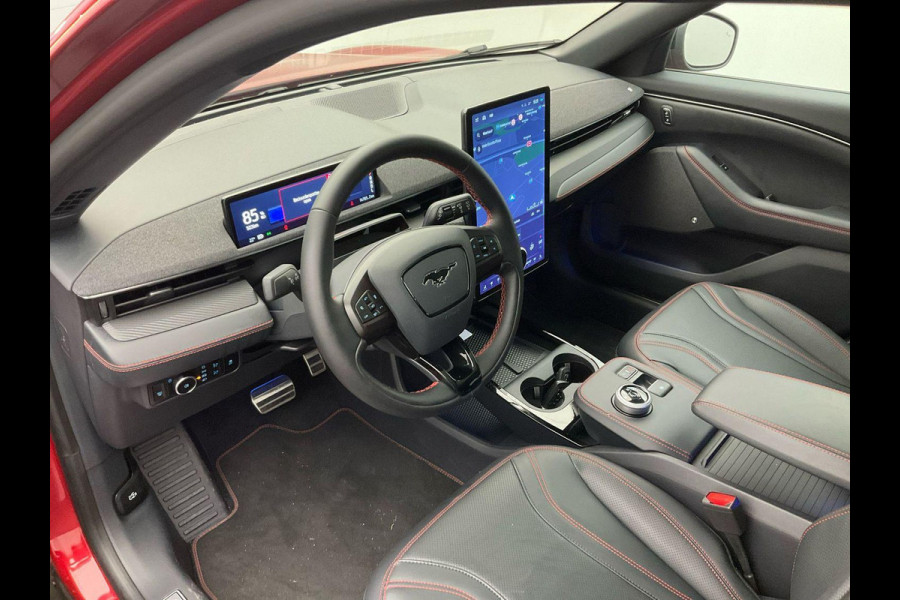 Ford Mustang Mach-E Extended Premium RWD 98 kWh 294pk | Technology Pack Plus | Panoramadak