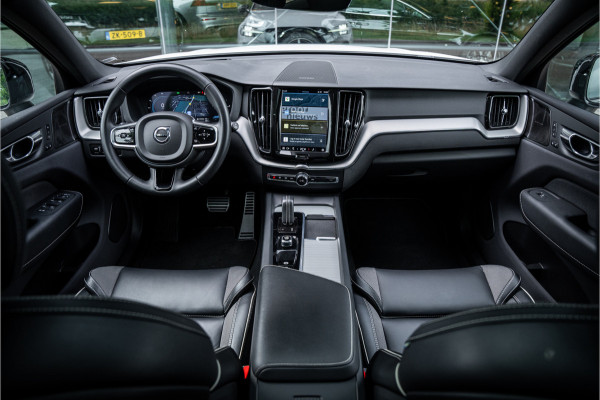 Volvo XC60 2.0 T6 Recharge AWD R-Design ** Luchtvering ** Panodak ** 360 HUD ** Trekhaak
