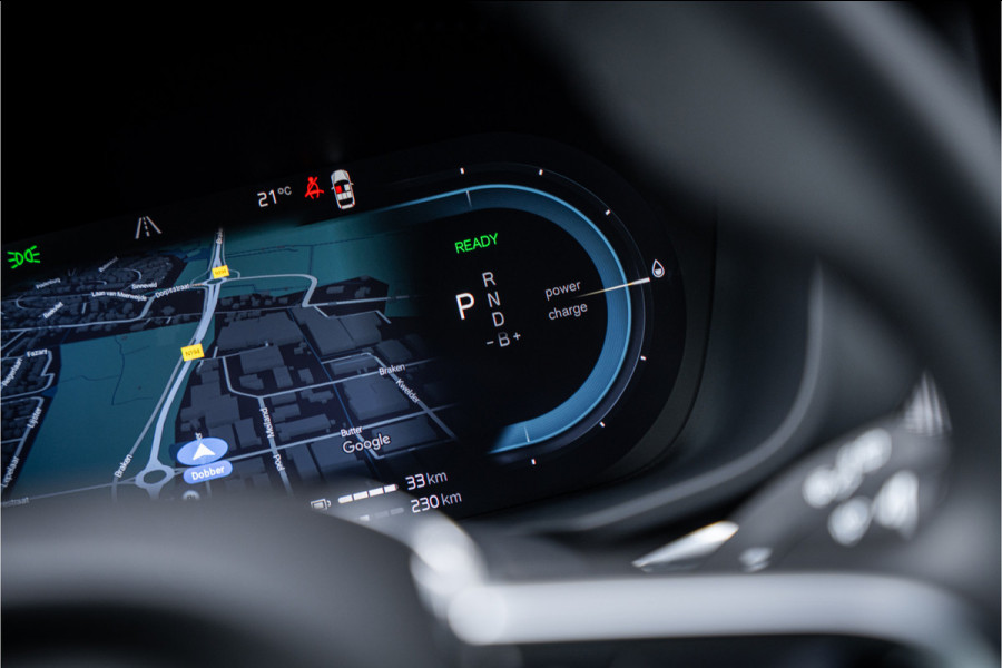 Volvo XC60 2.0 T6 Recharge AWD R-Design ** Luchtvering ** Panodak ** 360 HUD ** Trekhaak