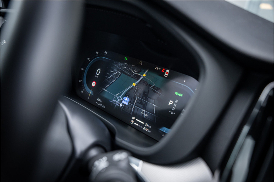 Volvo XC60 2.0 T6 Recharge AWD R-Design ** Luchtvering ** Panodak ** 360 HUD ** Trekhaak