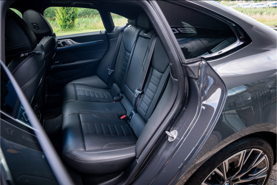 BMW 4 Serie Gran Coupé M440i xDrive High Executive **M SPORT PACKAGE PRO** PANODAK