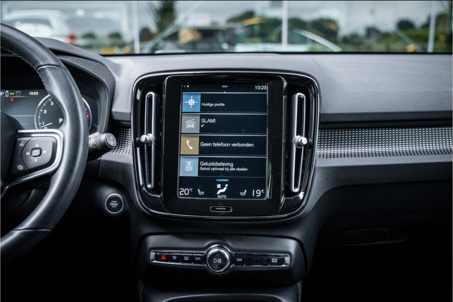 Volvo XC40 2.0 B4 R-Design - Seat Pack - Lightning Pack 2.000kg trekgewicht!!