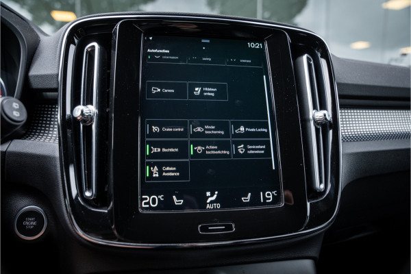 Volvo XC40 2.0 B4 R-Design - Seat Pack - Lightning Pack 2.000kg trekgewicht!!