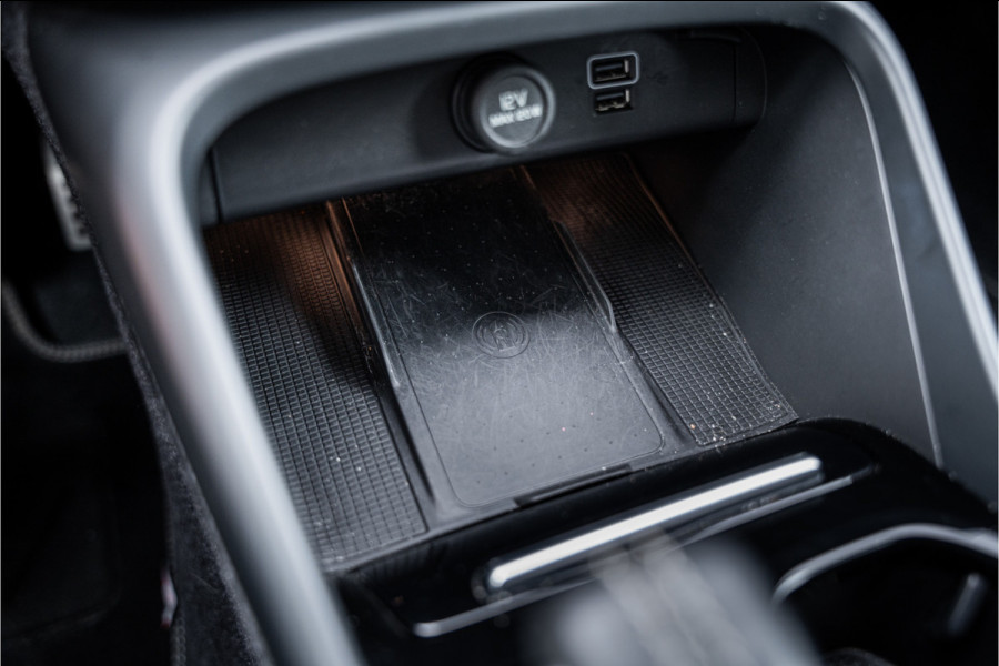 Volvo XC40 2.0 B4 R-Design - Seat Pack - Lightning Pack 2.000kg trekgewicht!!