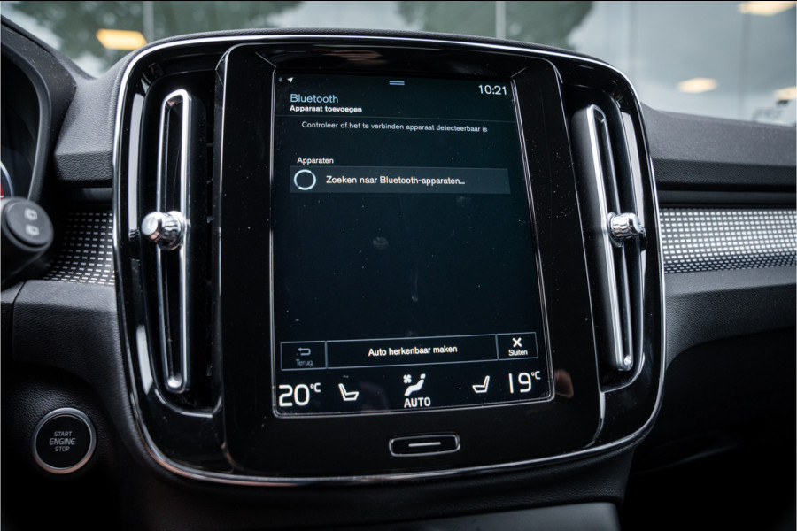 Volvo XC40 2.0 B4 R-Design - Seat Pack - Lightning Pack 2.000kg trekgewicht!!