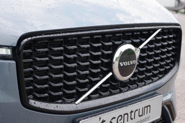Volvo XC60 2.0 T6 Plug-in hybrid AWD 350 PK Plus Dark, Panoramadak, Luchtvering, Keyless, Memory, Carplay