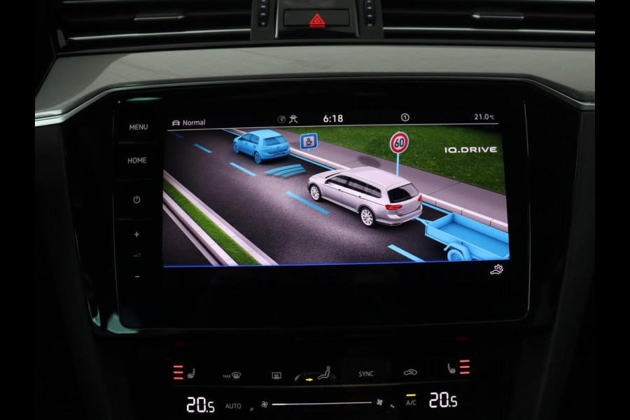Volkswagen Passat 1.4 TSI PHEV GTE | Panoramadak | Leder | Trekhaak | Stoelverwarming | Camera | Marix LED | Massage | Virtual Cockpit | Carplay | Navigatie | Memory | Adaptive cruise