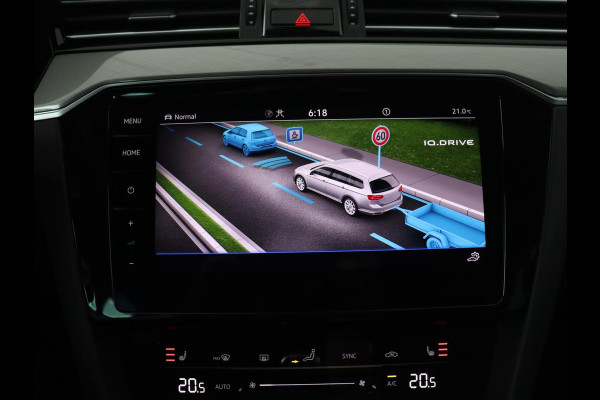 Volkswagen Passat 1.4 TSI PHEV GTE | Panoramadak | Leder | Trekhaak | Stoelverwarming | Camera | Marix LED | Massage | Virtual Cockpit | Carplay | Navigatie | Memory | Adaptive cruise