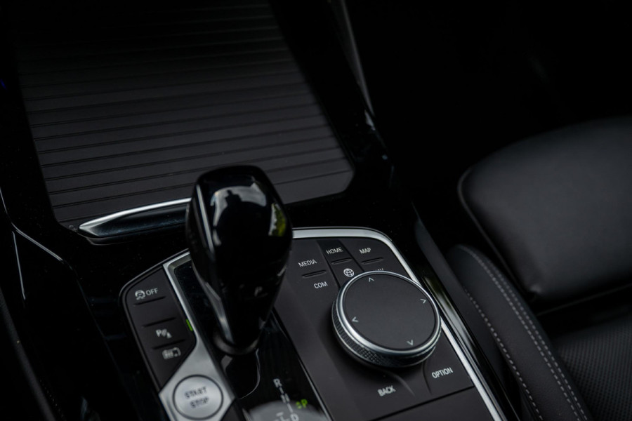 BMW X3 xDrive30e M-Sport Stoelventilatie Laser Memory