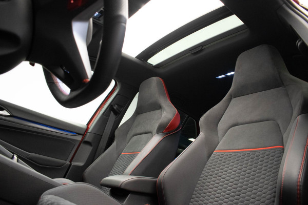 Volkswagen Golf 2.0 TSI GTI |Pano|HUD|Nurburg|H&K|IQ|