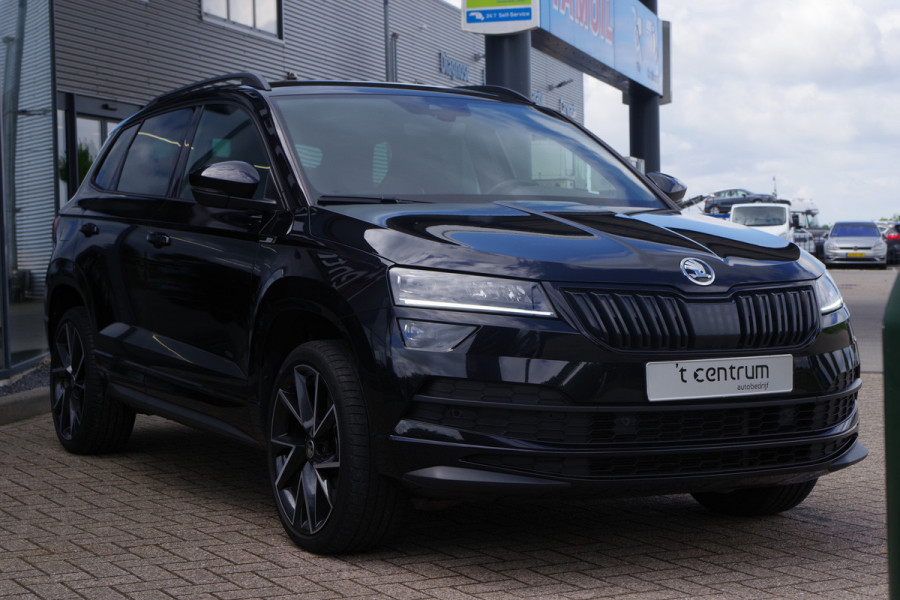 Škoda Karoq 1.5 TSI ACT Sportline 150 PK Automaat BNS, Trekhaak, Keyless, Winterpakket, Camera