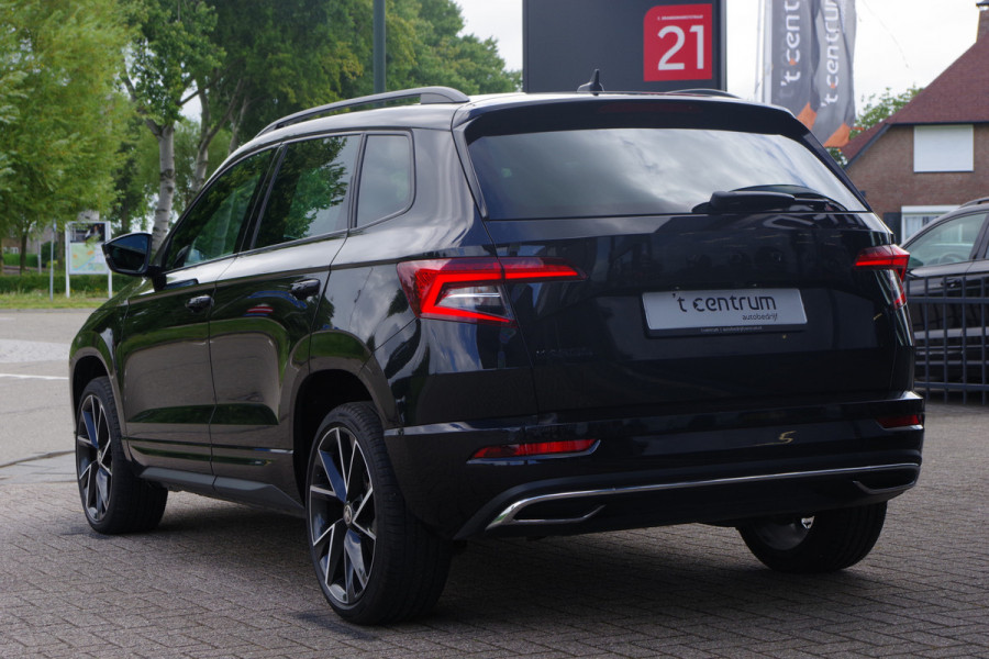 Škoda Karoq 1.5 TSI ACT Sportline 150 PK Automaat BNS, Trekhaak, Keyless, Winterpakket, Camera