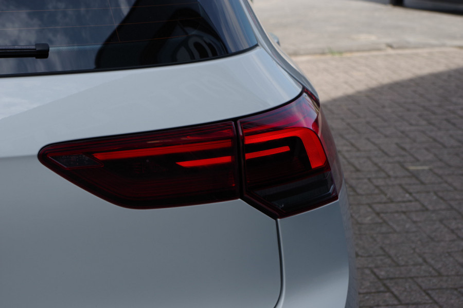 Volkswagen Golf 1.4 eHybrid GTE 245 PK PHEV, LED, DAB, Carplay, Stoelverwarming