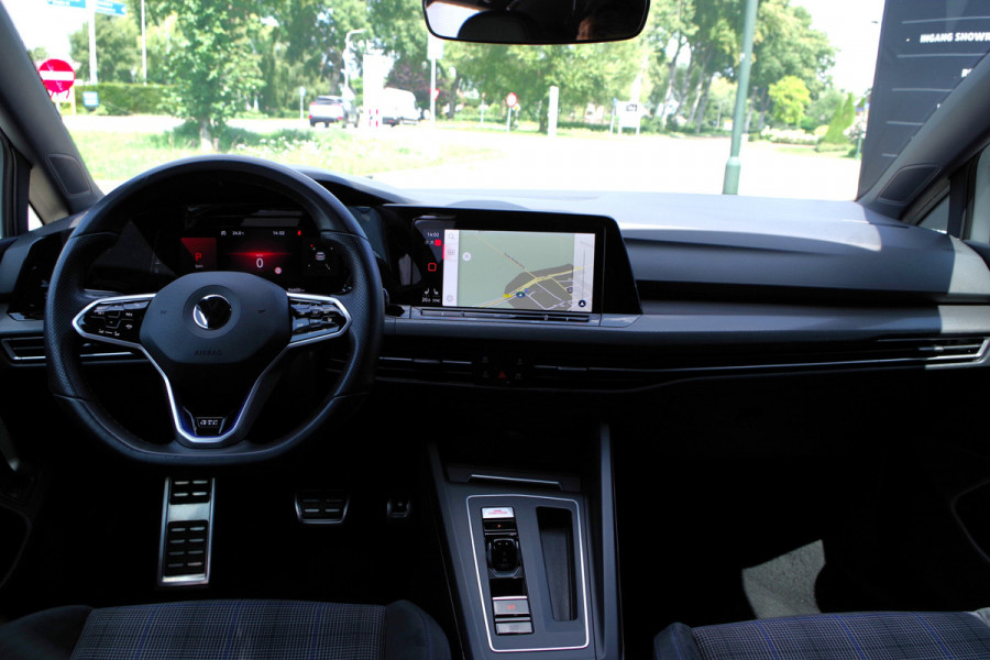 Volkswagen Golf 1.4 eHybrid GTE 245 PK PHEV, LED, DAB, Carplay, Stoelverwarming