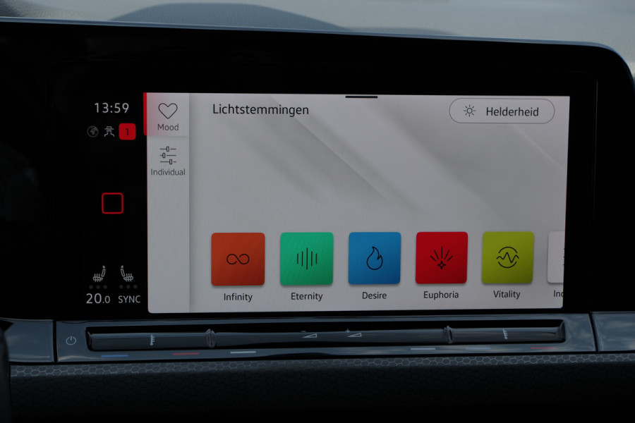Volkswagen Golf 1.4 eHybrid GTE 245 PK PHEV, LED, DAB, Carplay, Stoelverwarming