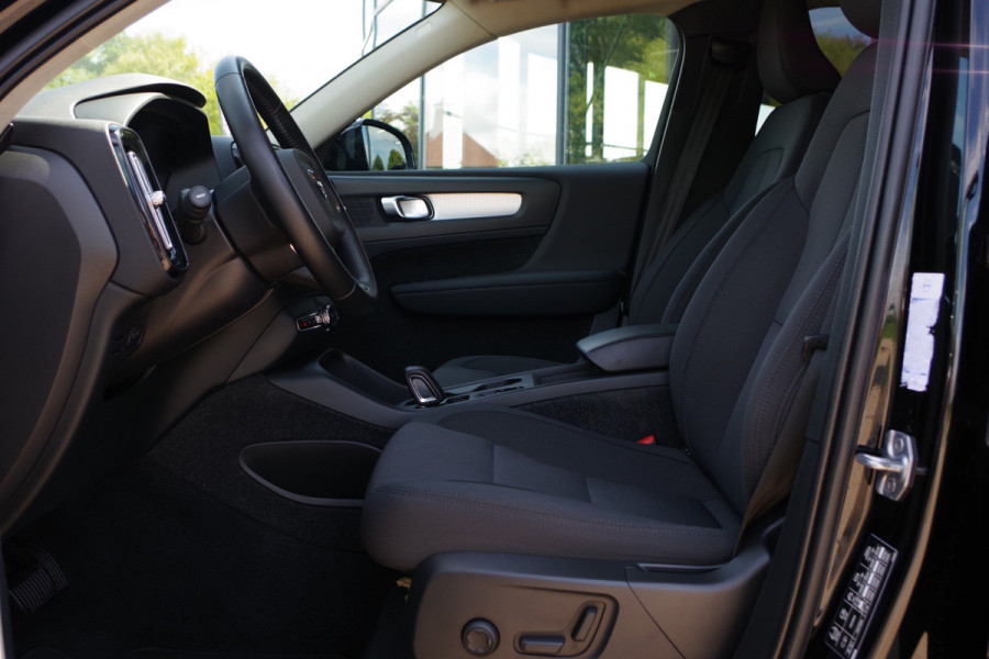 Volvo XC40 1.5 T5 263 PK PHEV Recharge Inscription Expression, 360 Camera, Memory, 19" LM, Blind Spot, Carplay