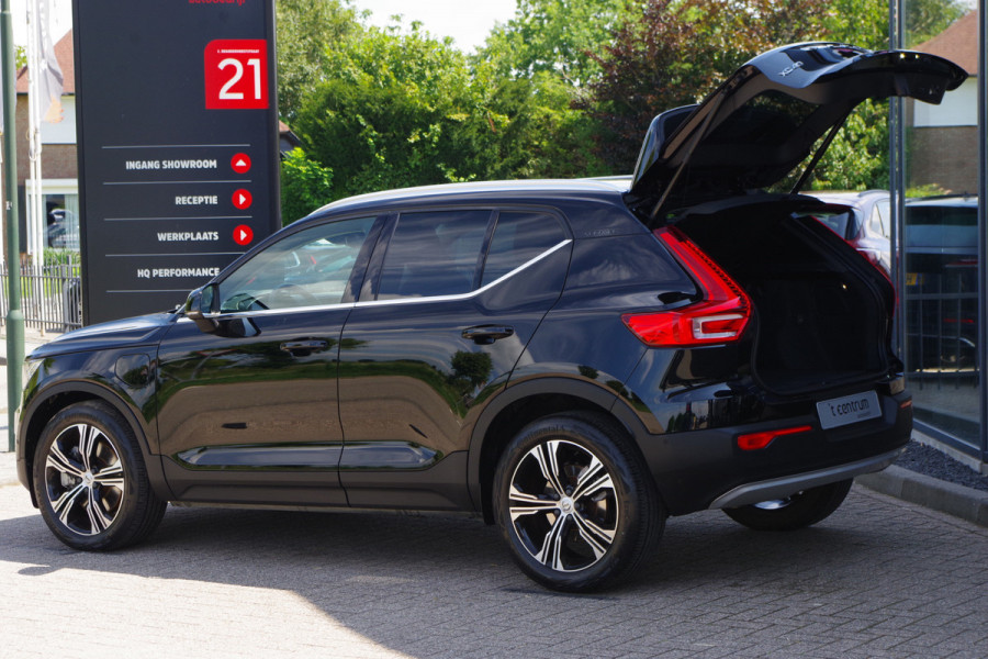 Volvo XC40 1.5 T5 263 PK PHEV Recharge Inscription Expression, 360 Camera, Memory, 19" LM, Blind Spot, Carplay