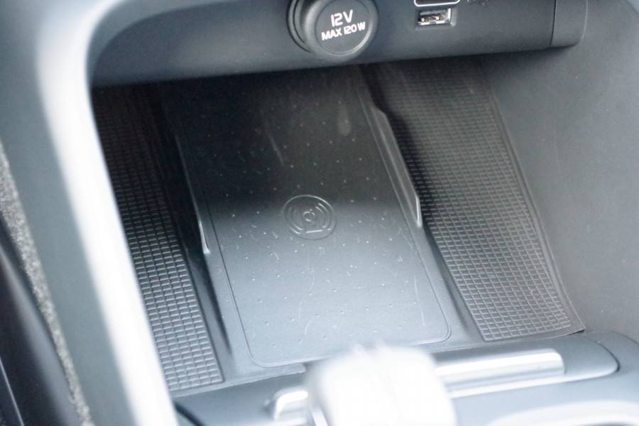 Volvo XC40 1.5 T5 263 PK PHEV Recharge Inscription Expression, 360 Camera, Memory, 19" LM, Blind Spot, Carplay