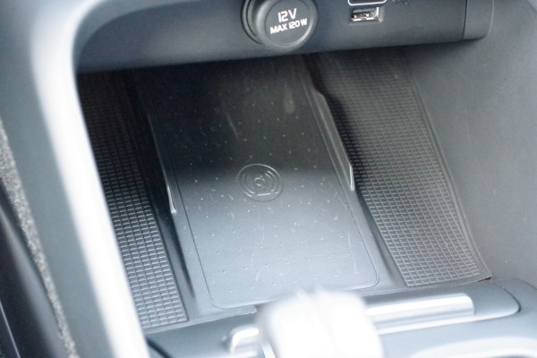 Volvo XC40 1.5 T5 263 PK PHEV Recharge Inscription Expression, 360 Camera, Memory, 19" LM, Blind Spot, Carplay