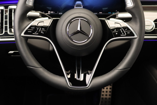 Mercedes-Benz S-Klasse 580 V8 4MATIC Lang AMG Line Aut9 | Airmatic | Chauffeurspakket | Achterasbesturing | Drive Pilot | Augmented HUD | Distronic+ | Burmester | Nappa Leder | 3D-Display | Vlakkenverwarming | Zonweringspakket |