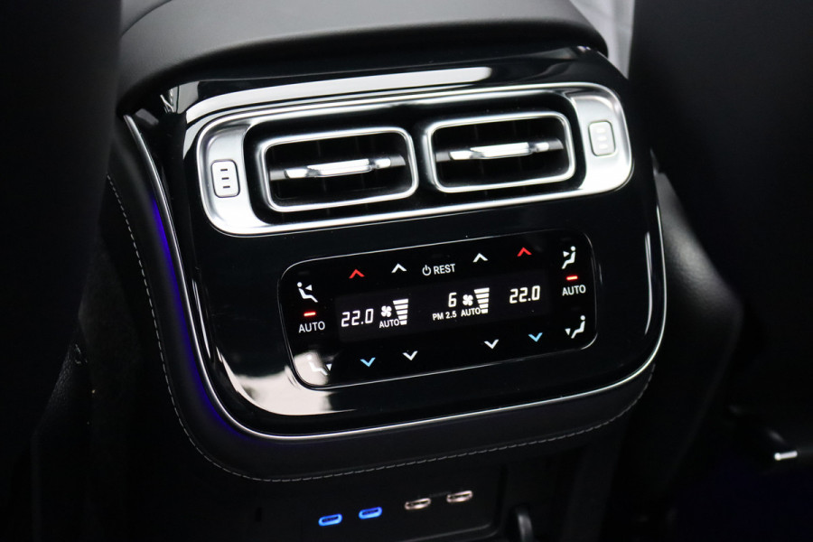 Mercedes-Benz S-Klasse 580 V8 4MATIC Lang AMG Line Aut9 | Airmatic | Chauffeurspakket | Achterasbesturing | Drive Pilot | Augmented HUD | Distronic+ | Burmester | Nappa Leder | 3D-Display | Vlakkenverwarming | Zonweringspakket |