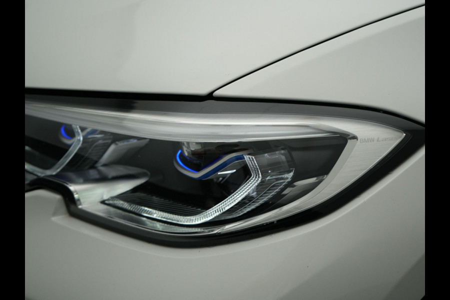 BMW 3 Serie Touring 320i M Sport Automaat 184 pk Dealer O.H. | Panodak | Adaptive Cruise | Laser LED | Adaptive Onderstel | Lederen Sportstoelen Memory | Keyless | Carplay |