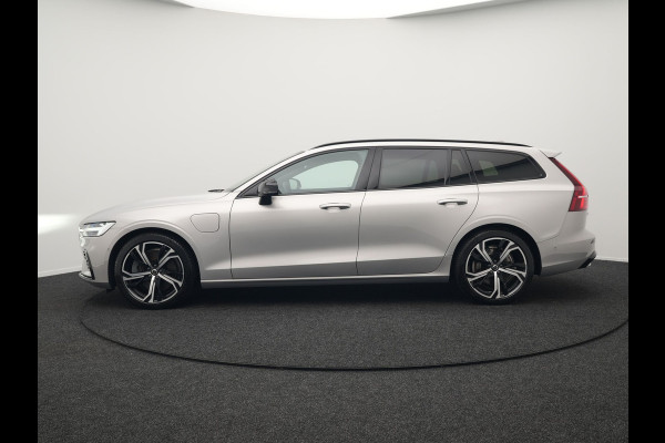 Volvo V60 T8 Plug-in hybrid AWD Plus Dark Plug in Hybrid 455pk Dealer O.H. PHEV | Adaptive Cruise | 360 Camera | Lederen Sportstoelen Memory & Verwarmd | Harman Kardon | Pilot Assist | Google Assistent | Apple Carplay | Keyless | Google Maps |  Virtual | DAB