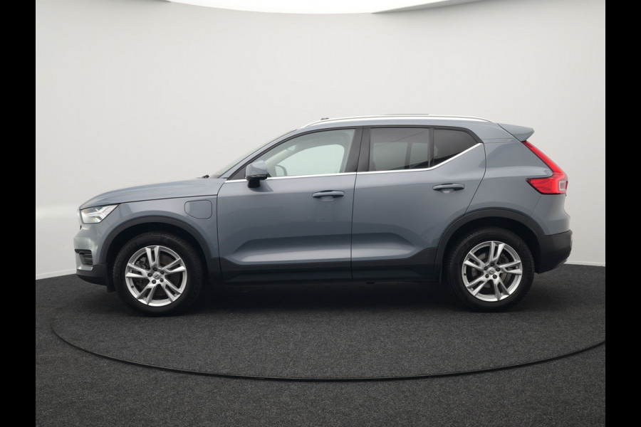 Volvo XC40 T4 Recharge Inscription Plug In Hybrid 211pk Dealer O.H PHEV | Trekhaak Af Fabriek | Panodak | Adaptive Cruise | Camera | Lederen Sportstoelen Memory & Verwarmd | Harman Kardon | Pilot Assist | Apple Carplay | Virtual | DAB |