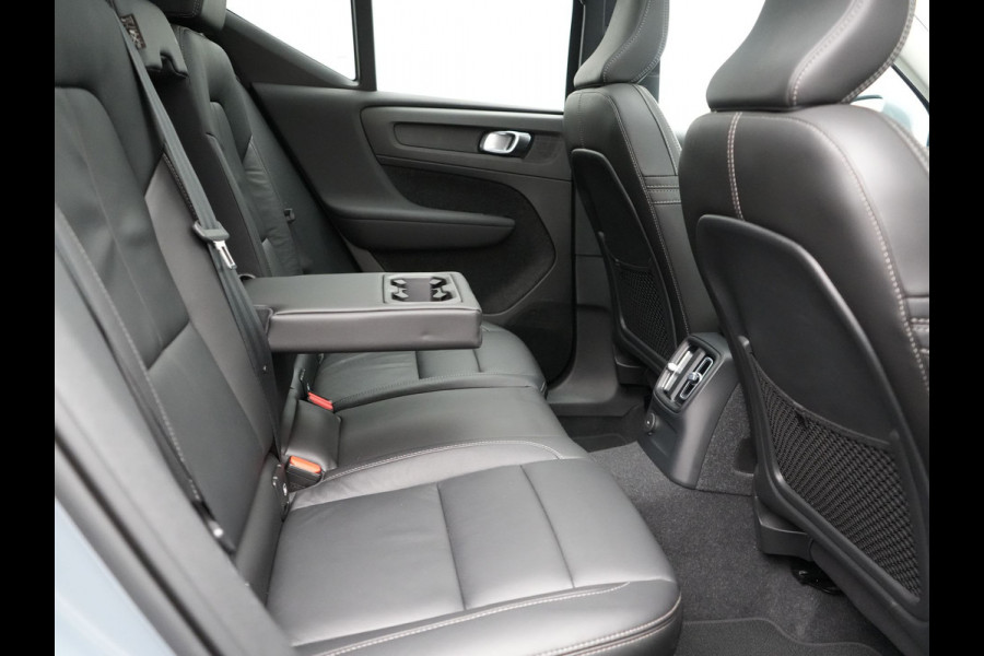 Volvo XC40 T4 Recharge Inscription Plug In Hybrid 211pk Dealer O.H PHEV | Trekhaak Af Fabriek | Panodak | Adaptive Cruise | Camera | Lederen Sportstoelen Memory & Verwarmd | Harman Kardon | Pilot Assist | Apple Carplay | Virtual | DAB |