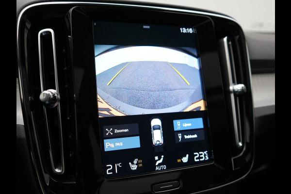 Volvo XC40 T4 Recharge Inscription Plug In Hybrid 211pk Dealer O.H PHEV | Trekhaak Af Fabriek | Panodak | Adaptive Cruise | Camera | Lederen Sportstoelen Memory & Verwarmd | Harman Kardon | Pilot Assist | Apple Carplay | Virtual | DAB |