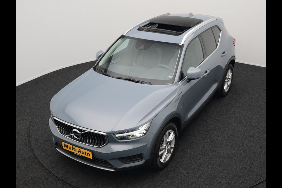 Volvo XC40 T4 Recharge Inscription Plug In Hybrid 211pk Dealer O.H PHEV | Trekhaak Af Fabriek | Panodak | Adaptive Cruise | Camera | Lederen Sportstoelen Memory & Verwarmd | Harman Kardon | Pilot Assist | Apple Carplay | Virtual | DAB |