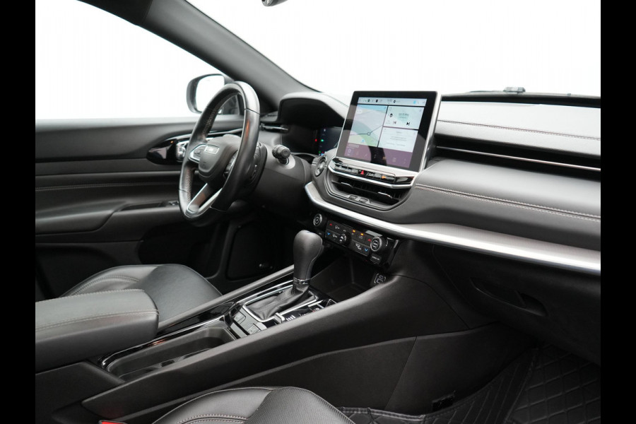 Jeep Compass 4xe 240 Plug-in Hybrid Electric S 240pk Dealer O.H PHEV | Trekhaak | Panodak | Adaptive Cruise | 360 Camera | Lederen Sportstoelen Memory & Ventilatie | Apple Carplay | Alpine Sound | Virtual | DAB |