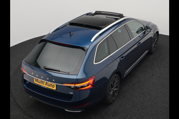 Škoda Superb Combi TSI iV Lauren & Klement Plug In Hybrid 218pk Dealer O.H PHEV | Panodak | Adaptive Cruise | 360 Camera | Lederen Sportstoelen Memory & Ventilatie | Lane assist | Navigatie | Apple Carplay | Virtual | Sfeerverlichting | Park Assist | DAB |