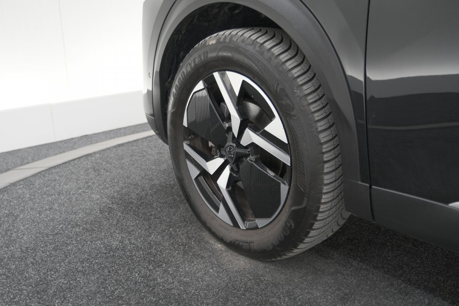Peugeot 2008 PureTech 130 EAT8 Allure | 360 Camera | Adaptieve Cruise Control | Dodehoekdetectie | Navigatie